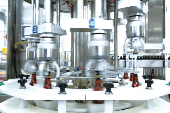Capsulatrice automatica della bottiglia dei multi semi rotatori delle teste