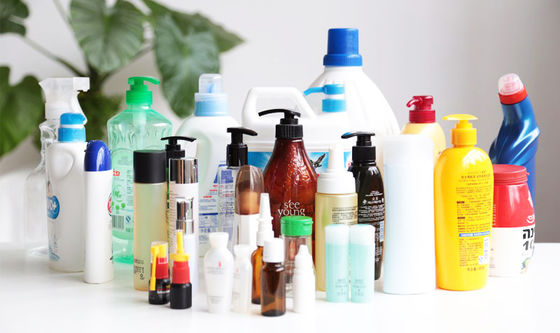 Tappatrice automatica della mano del prodotto disinfettante del gel della bottiglia dei semi di plastica di Monoblock