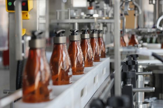 Tappatrice di plastica della bottiglia del detersivo liquido